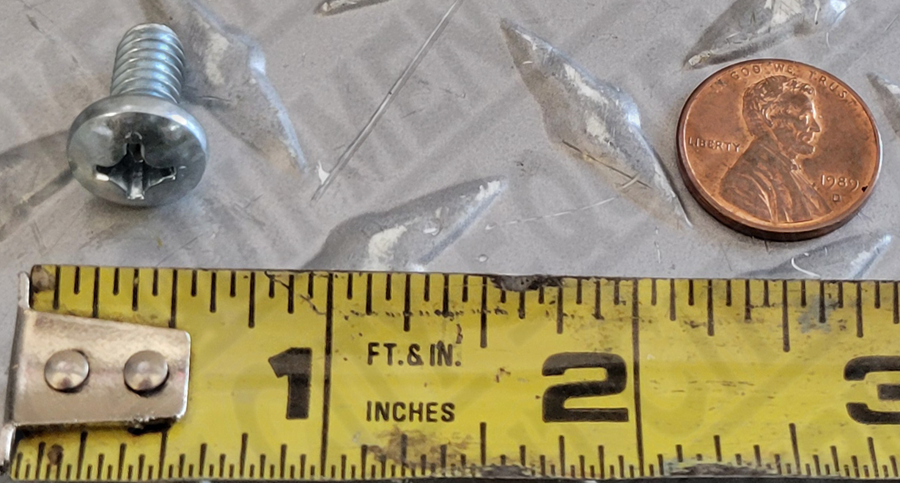 Graco 113783 SCREW MACHINE PN HD