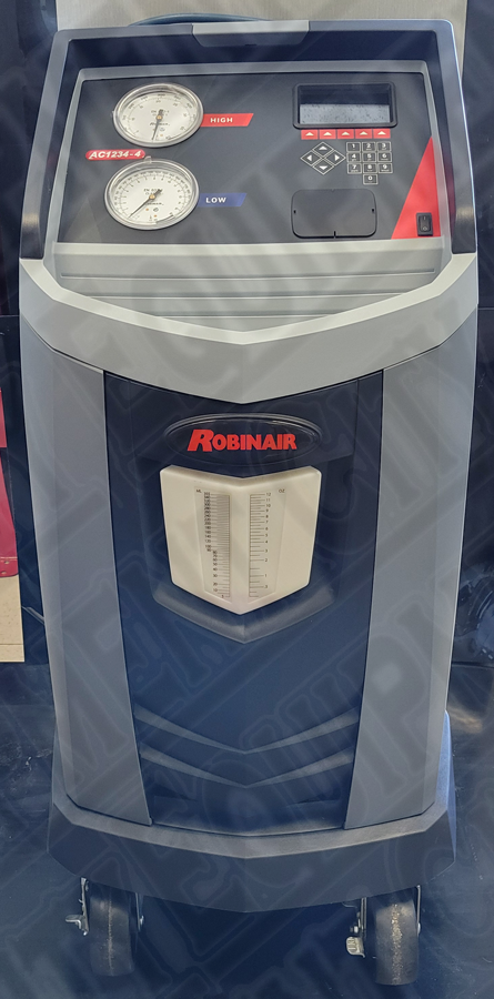 Robinair  REFURBISHED AC1234-4 YF RECOVERY UNIT 